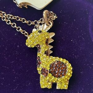 Giraffe Pendant Necklace - Yellow and Brown